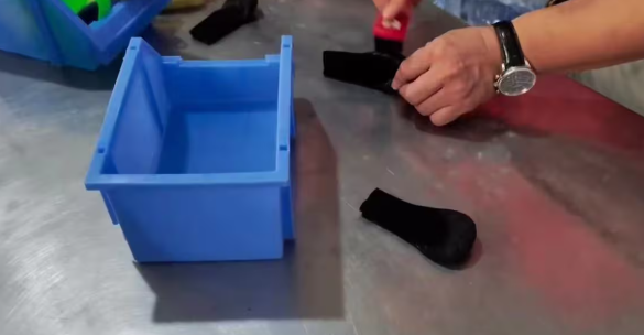 宠物鞋发霉处理及防霉方案-防霉剂|干燥剂|防霉片-塑料抗菌剂供应厂家